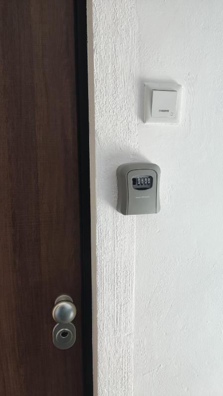 Cozy Nice & Quiet apartment Lucky Sarajevo - Garage on demand or free public parking - image 8