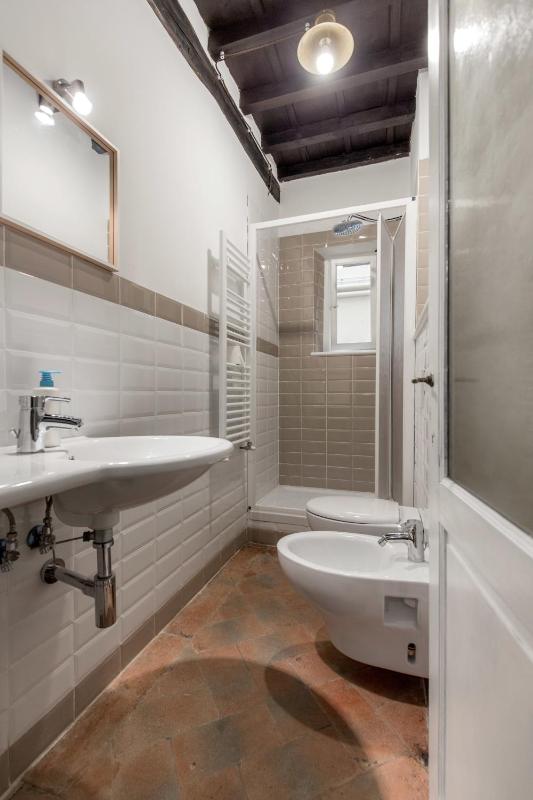 Double Room with Private External Bathroom image 4