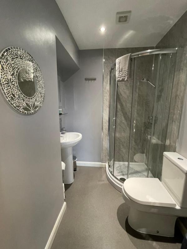 Rivendell Guest House - image 27