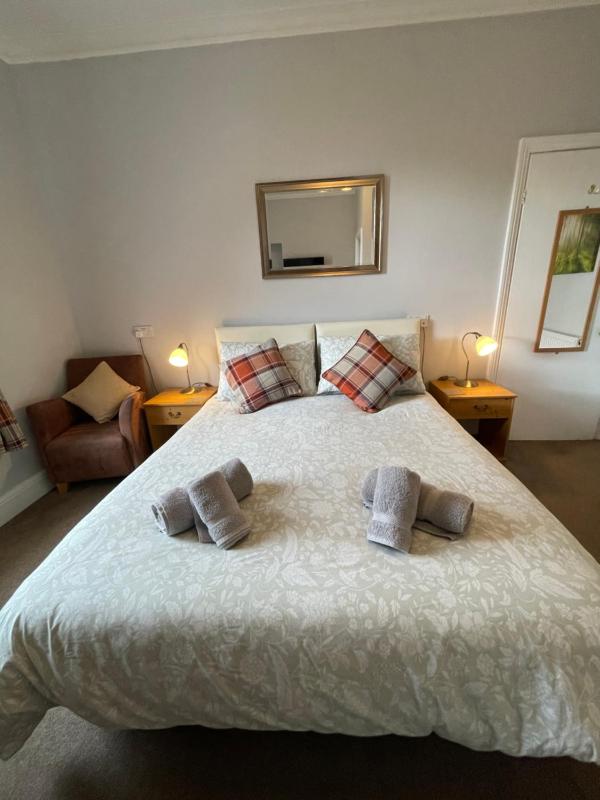 Rivendell Guest House - image 50