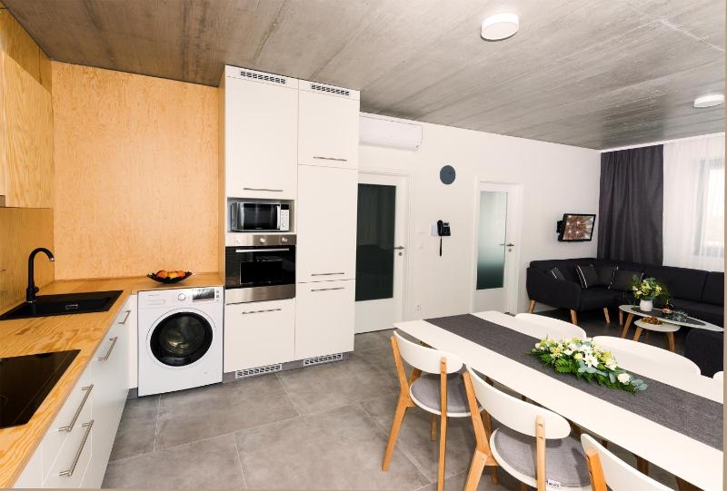 Apartment with Panoramic View and Terrace image 1