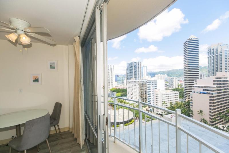 Deluxe Apartment image 3