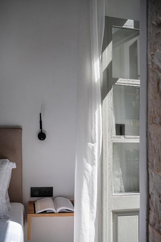 Porto Vecchio - image 38