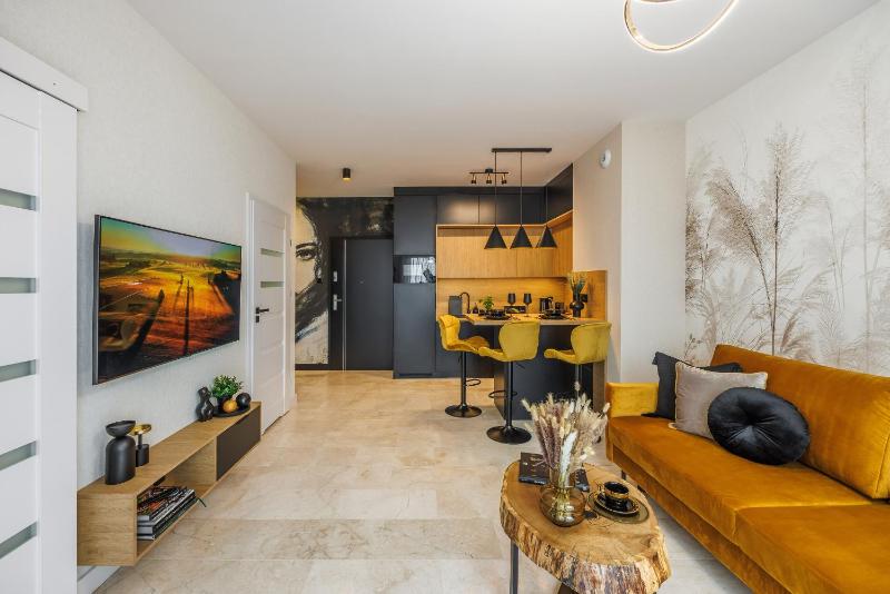 Emihouse Riverside Apartments - image 32