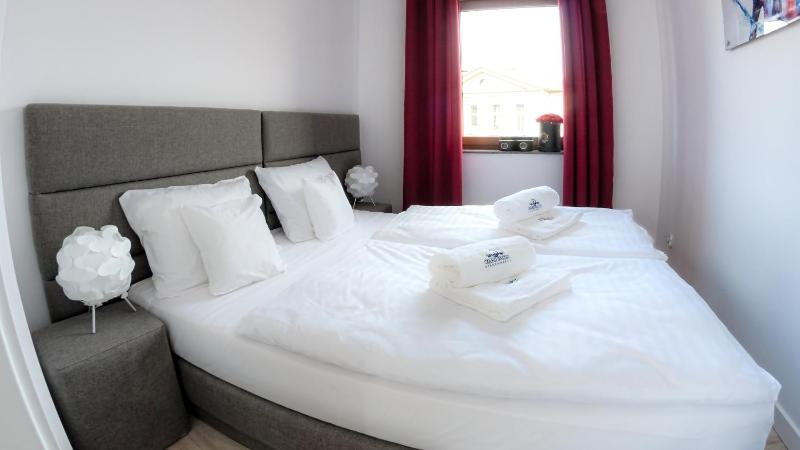 Apartamenty Bałtyckie - Grand Baltic - WIFI Klimatyzacja Sala Zabaw Taras wypoczynkowy centrum Ustki - image 30