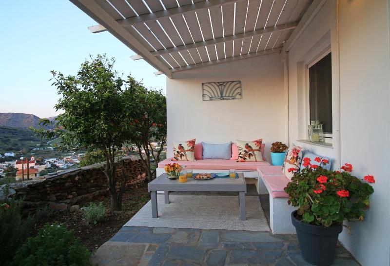 Studio with Sea View image 3