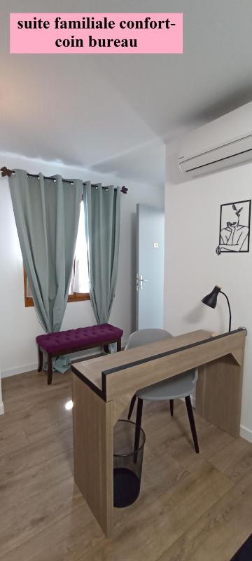 Deluxe Family Suite image 4