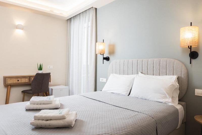 Single Room image 3