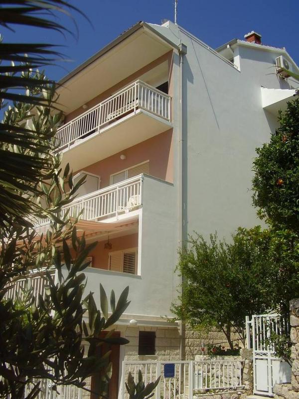 Apartment ANA Images