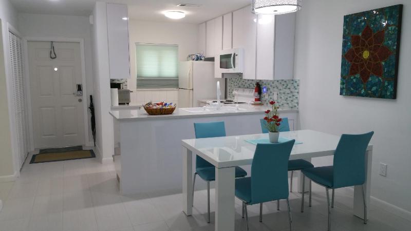 Downtown Hollywood Boutique Hotel - image 41