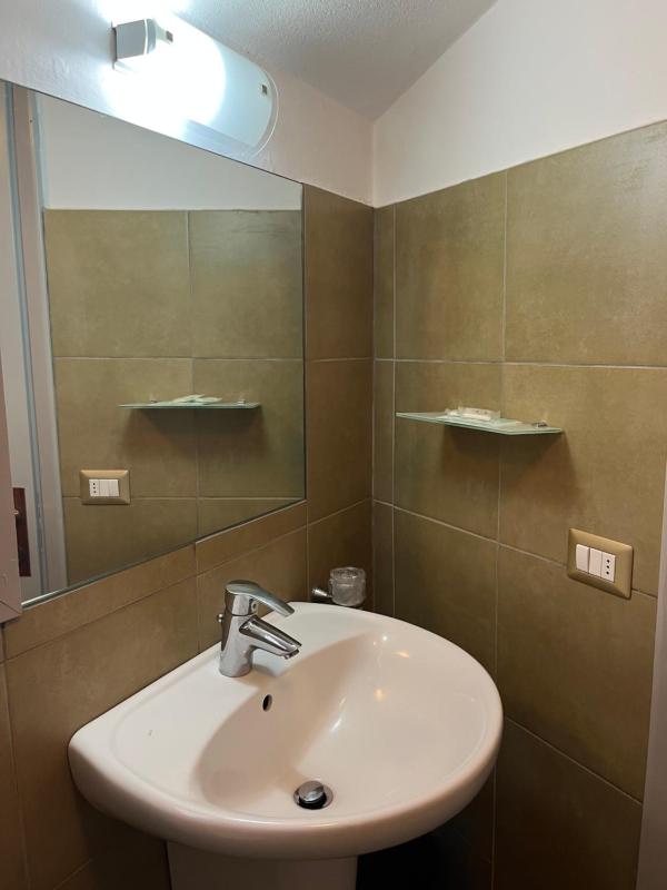 Single Room with Balcony image 3