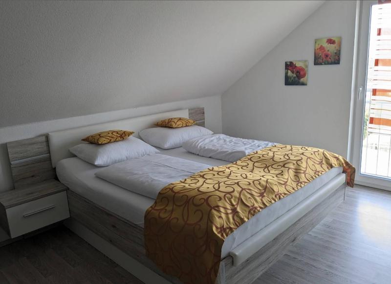 Apartment image 4