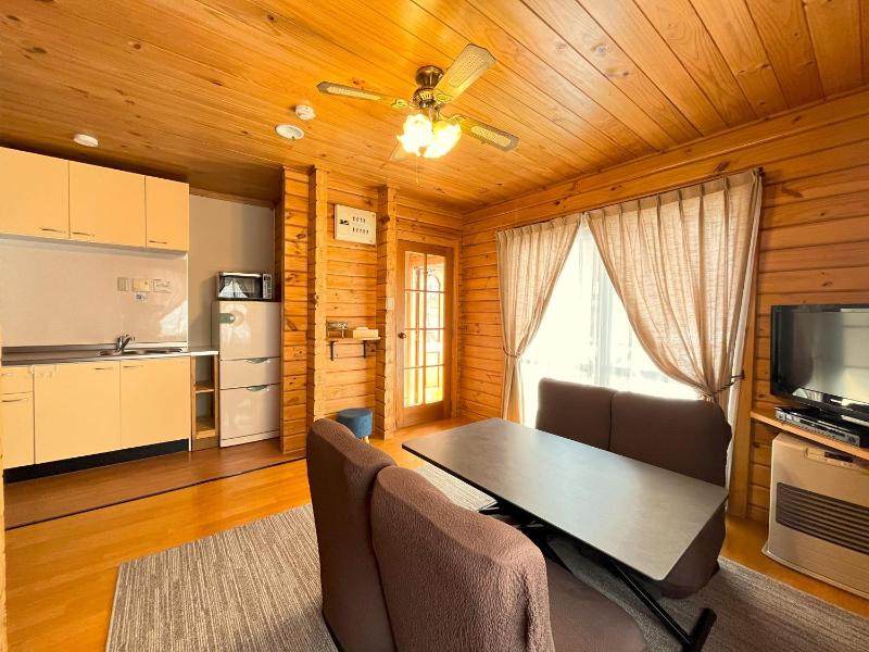 Log Cottage Epoch - image 12