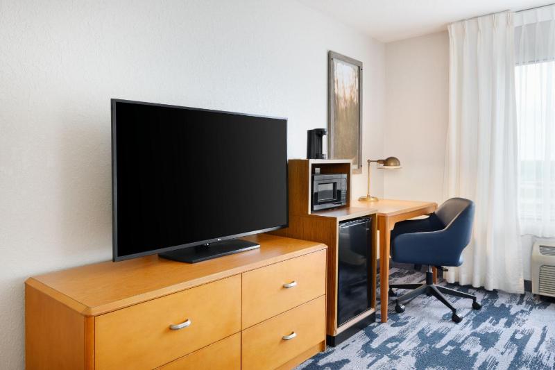 King Room - Non-Smoking image 4