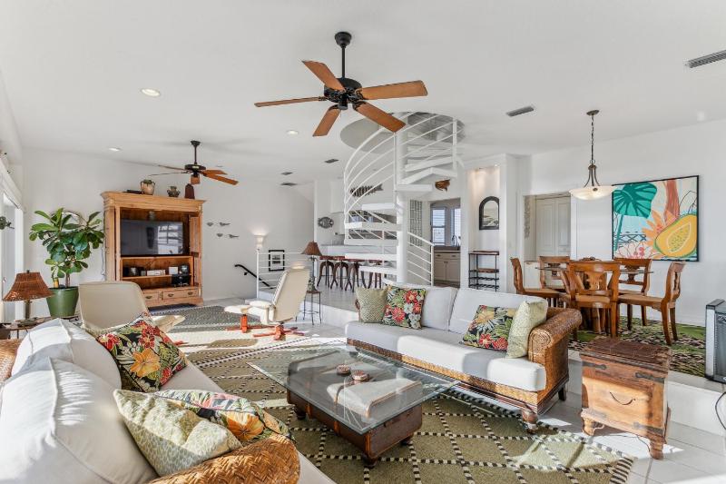 Breathtaking Beach Front House home - image 25