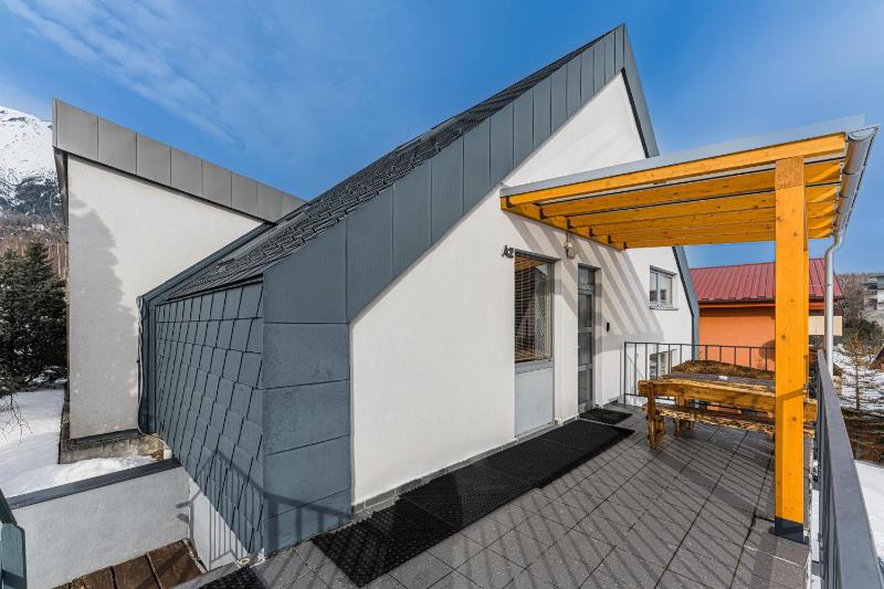 Two-Bedroom Maisonette Apartment image 3