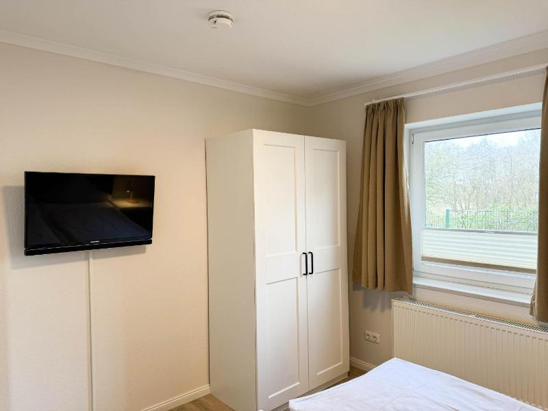 Haus Seewärts Wohnen Apartment 0 7 - image 12