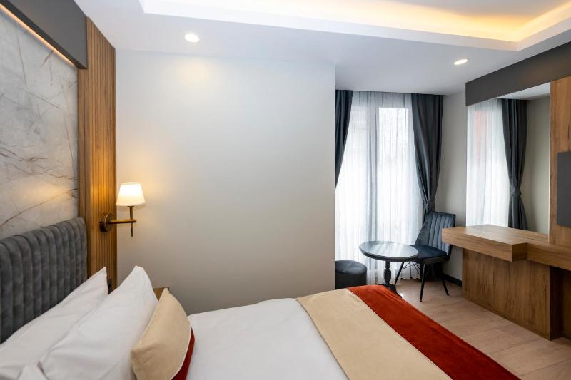 Double Room ( Annex Building) image 4