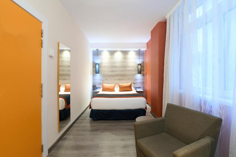 Premium Double Room image 1