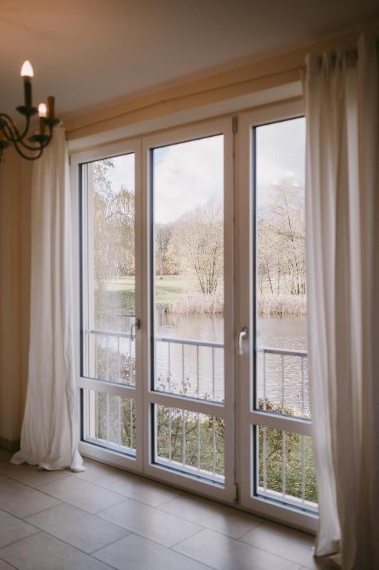 Apartment with Lake View image 4