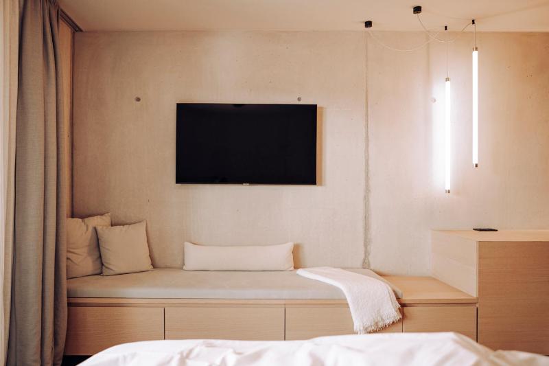 Superior Double Room image 3