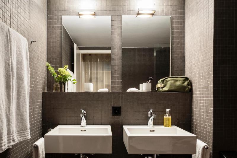 Design plus image 2