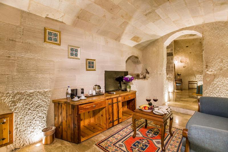 King Suite image 2