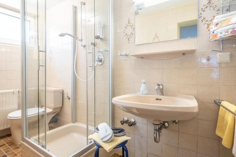 Double or Twin Room - Annex image 3