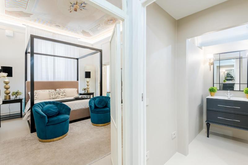 Cedrone Wonderful Smart Ground Floor Apartment - image 18