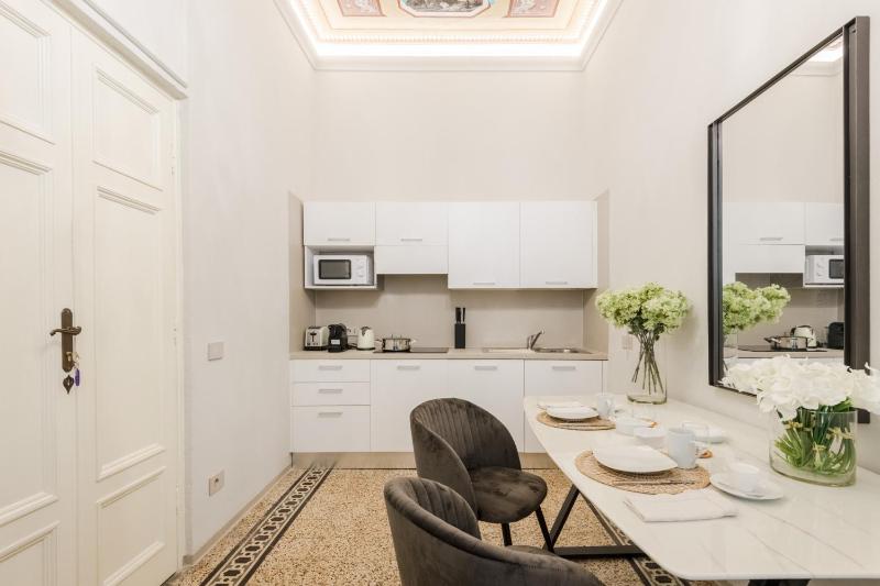 Cedrone Wonderful Smart Ground Floor Apartment - image 4