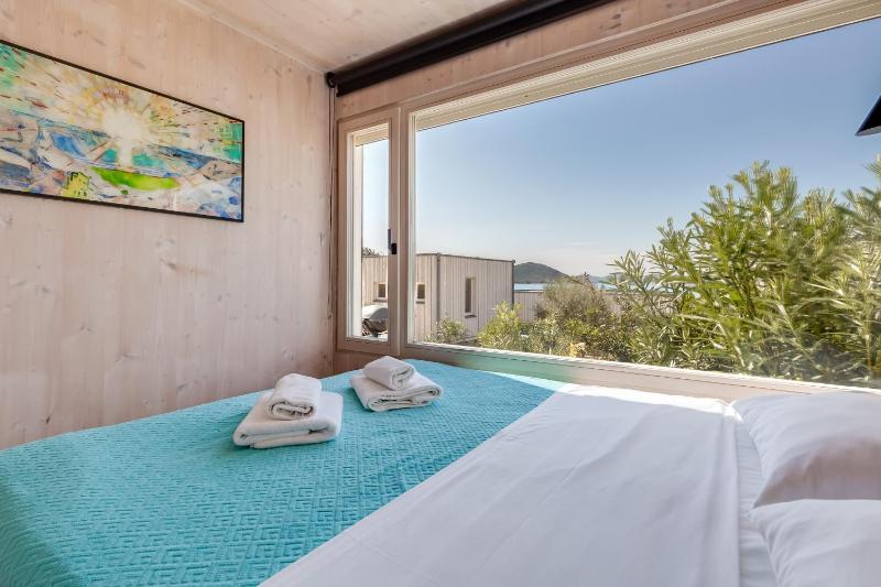BUQEZ ECO RESORT - Beach Villa 12 - Nice view - image 27