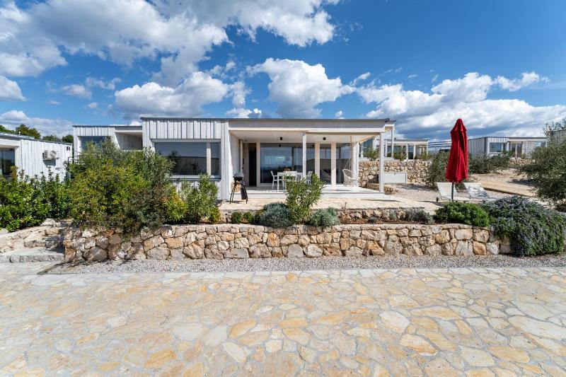 BUQEZ ECO RESORT - Beach Villa 12 - Nice view - image 42