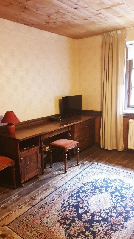 Double Room image 3