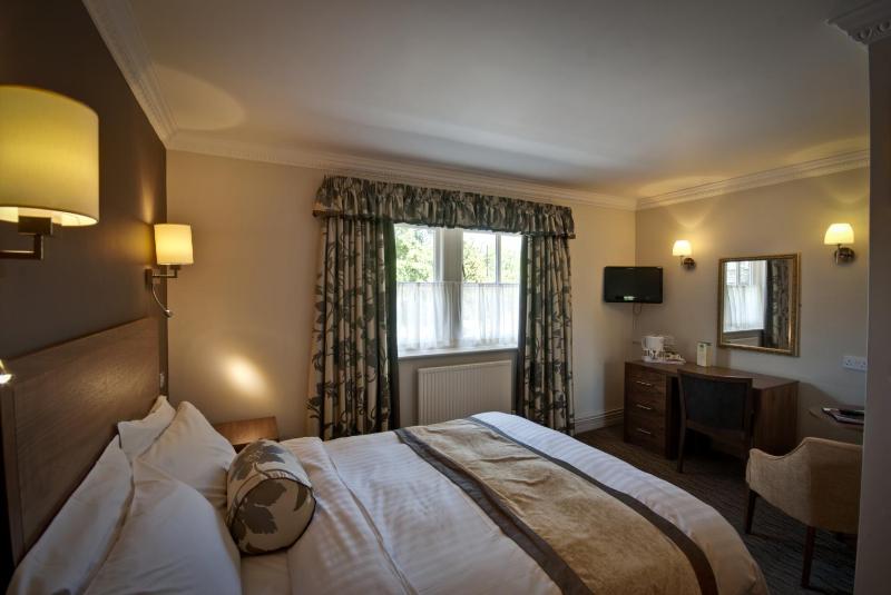 Lodge Double Room image 3