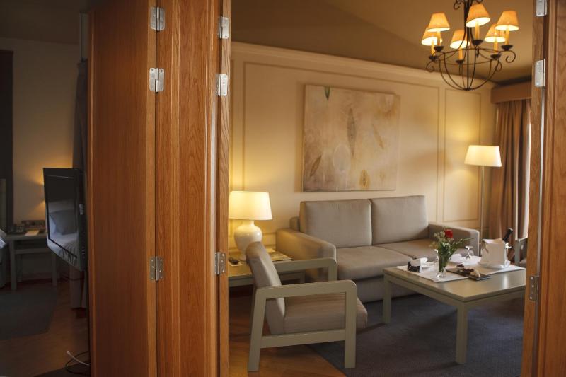 Junior Suite image 4