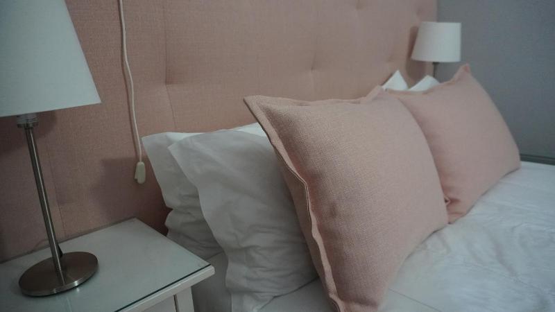 Single Room image 2