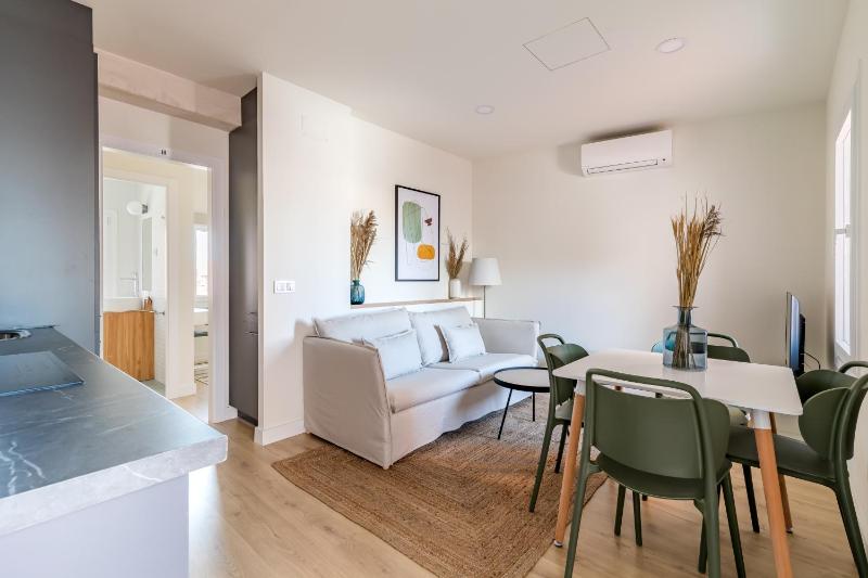 CATERINA Plaza Castilla - image 1