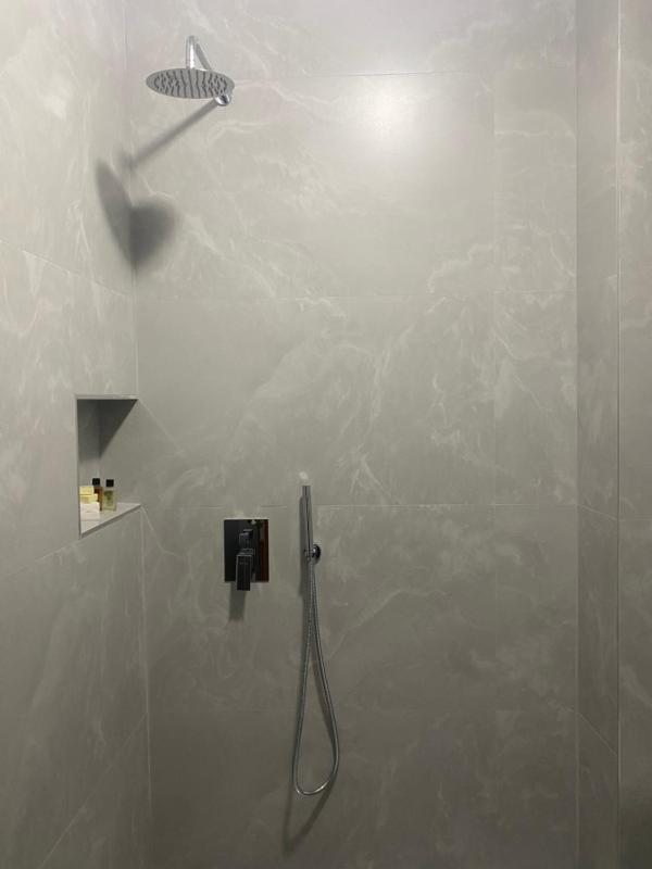 Prince Hotel - image 3
