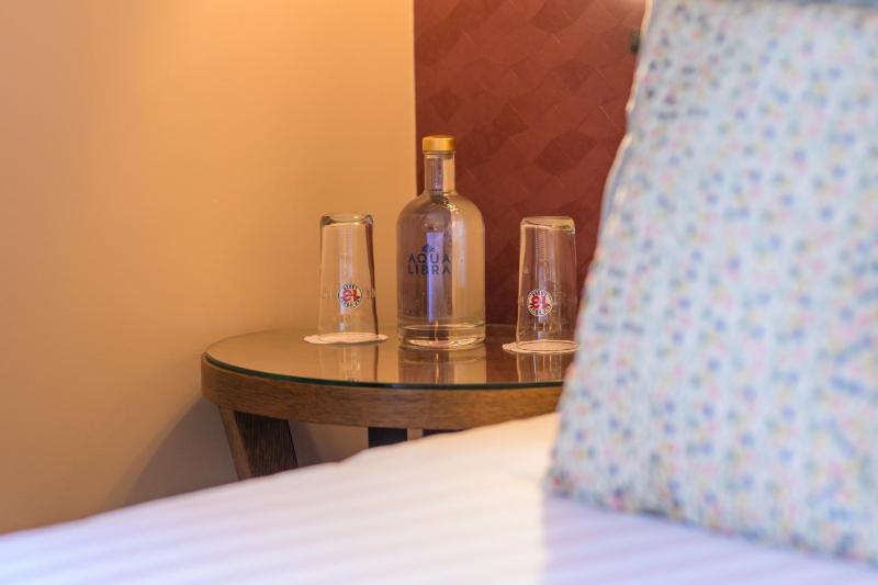 Superior Double Room image 3
