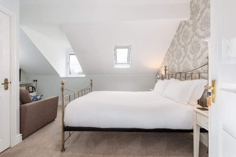 Cragwood Guest House - image 29