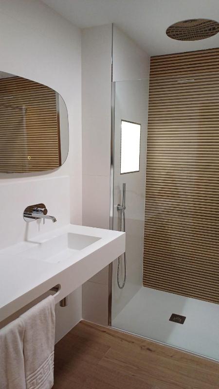 Double or Twin Room (2 Adults) image 4