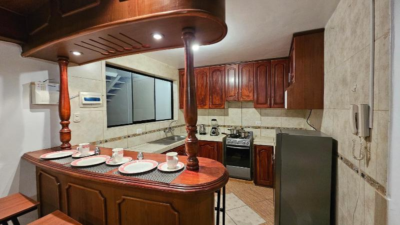 Casa Independiente cerca al centro historico en Primer Piso - Los Profesionales - image 2