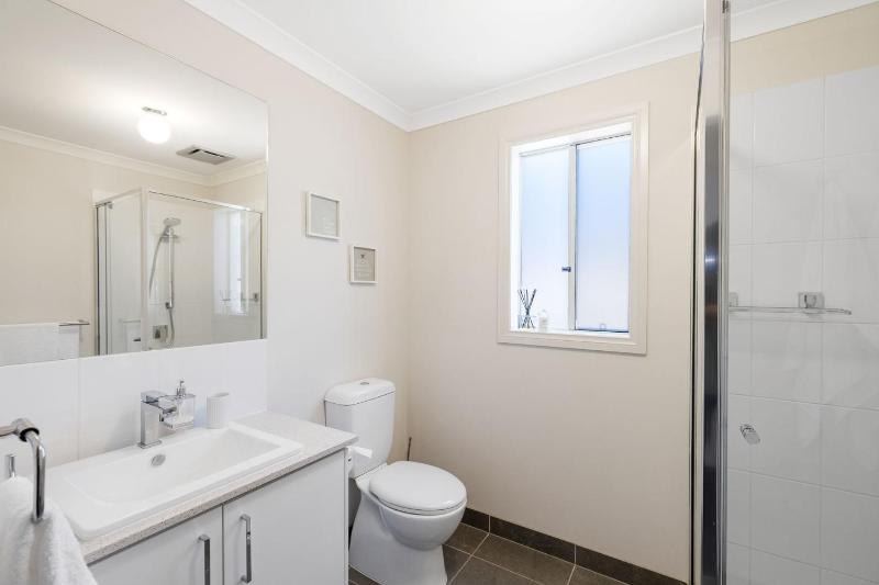 Shoalhaven Escape Cowes - image 11