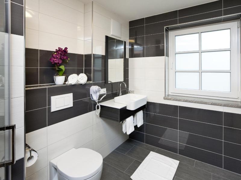 Superior Double Room (Annex) image 1