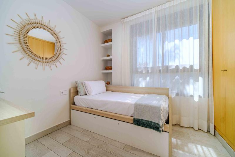 Altamar Plus Namaste Apartment Javea Arenal by Rock Rentals - image 15