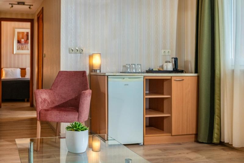 Superior Apartment image 3