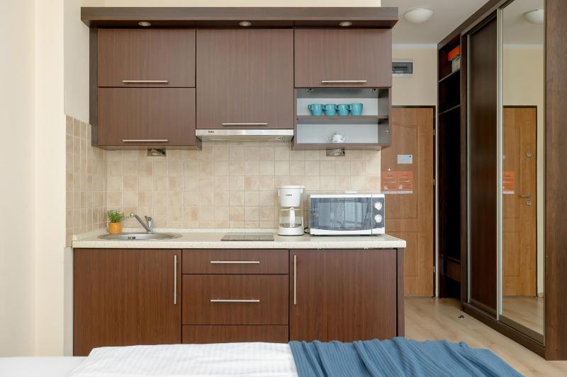 Apartamenty Trzy Korony blisko Plaży by Noclegi Renters - image 11