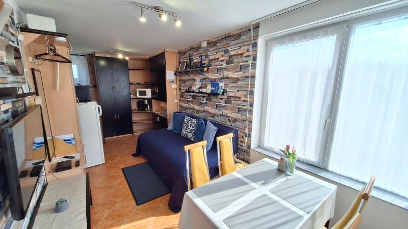 FOKI Apartman - image 22