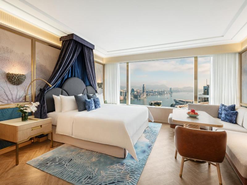 Hong Kong Wonders Themed Family Suite