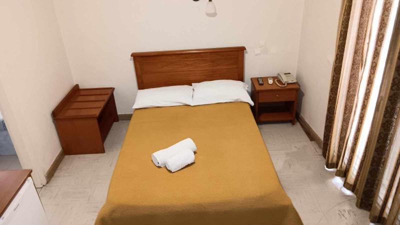 Economy Single Room image 2